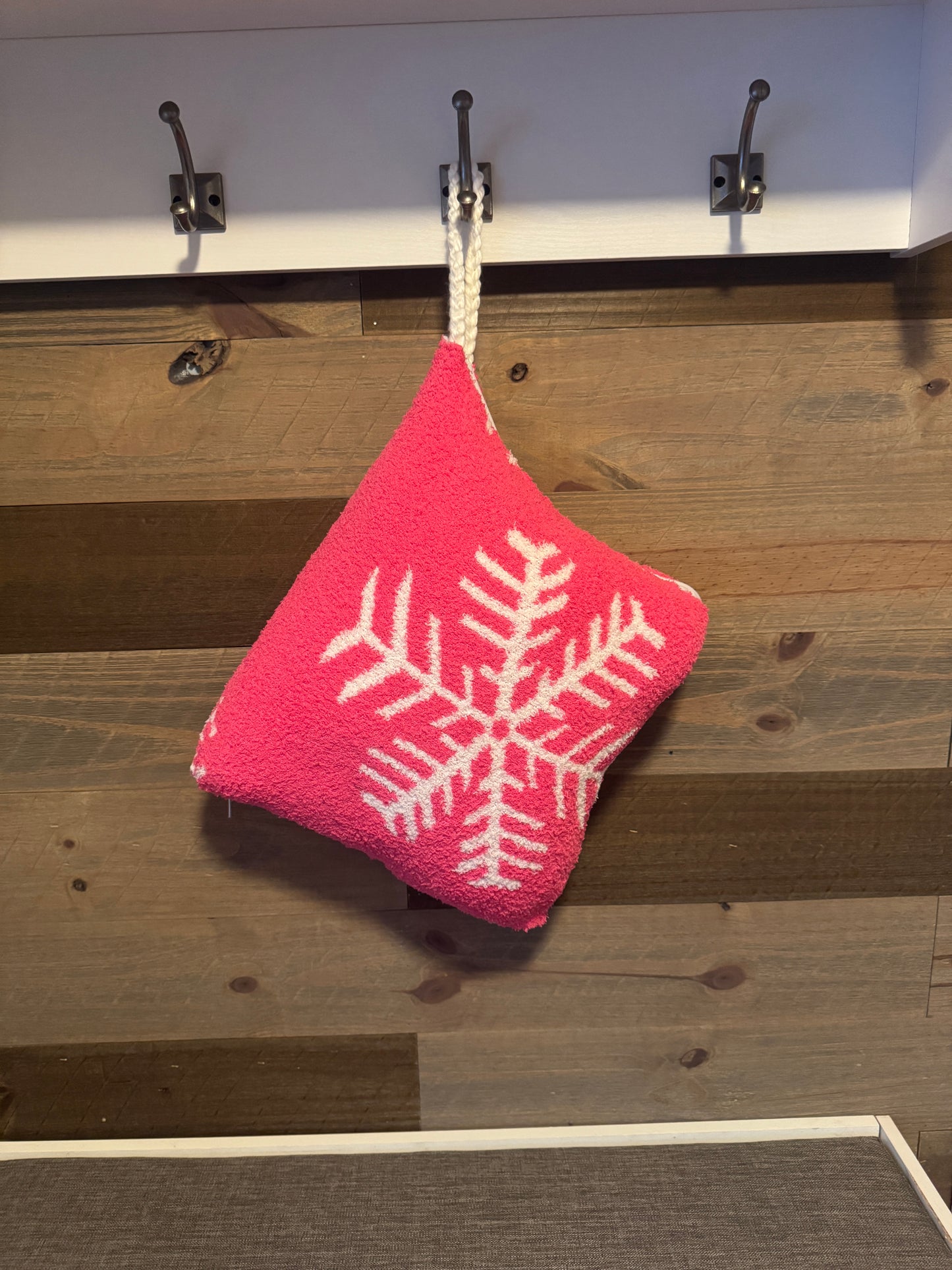 Pink Snowflake Blanket Pillow (50x70)