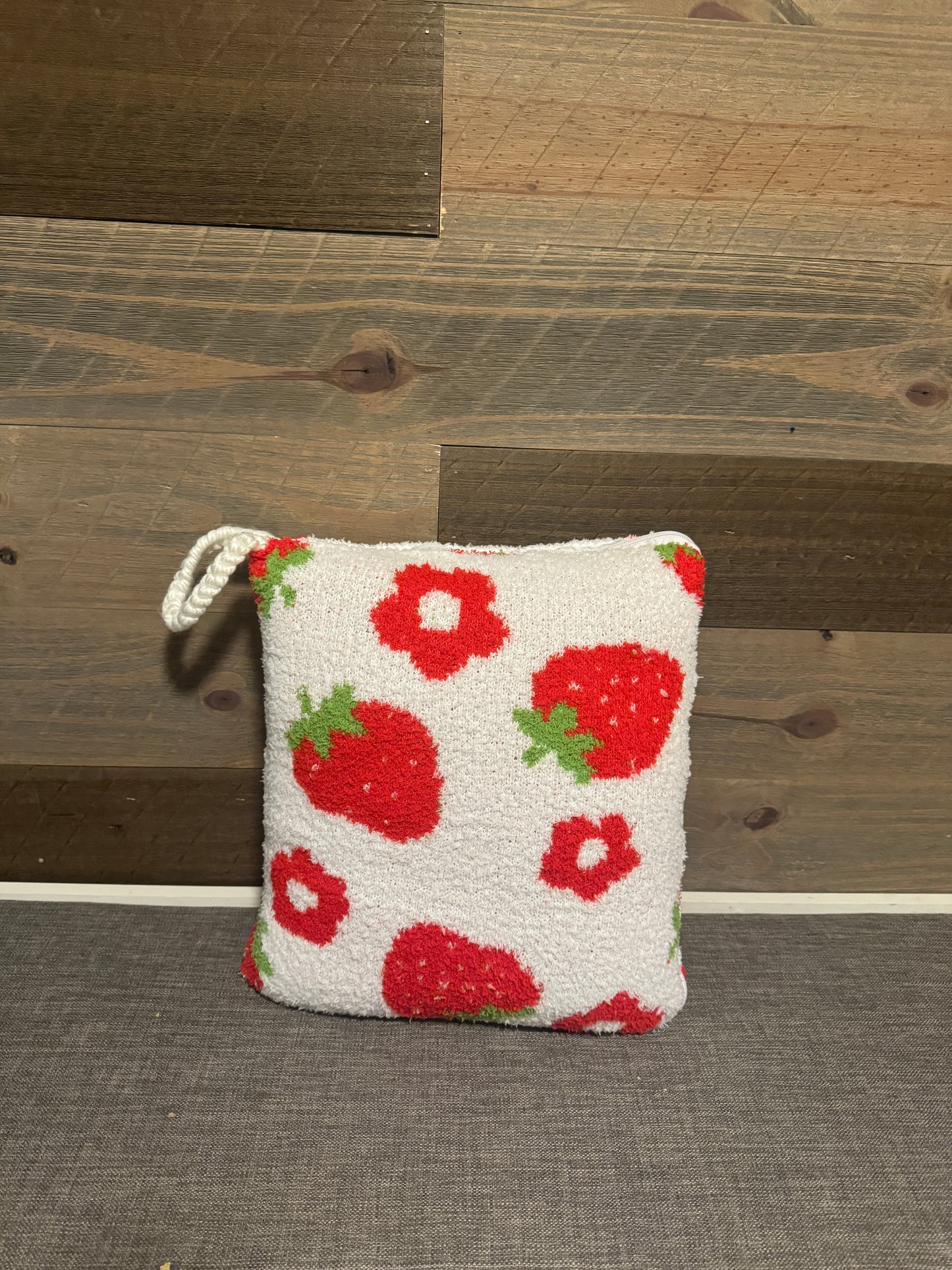 Strawberry & Flower Blanket Pillow (50x70)