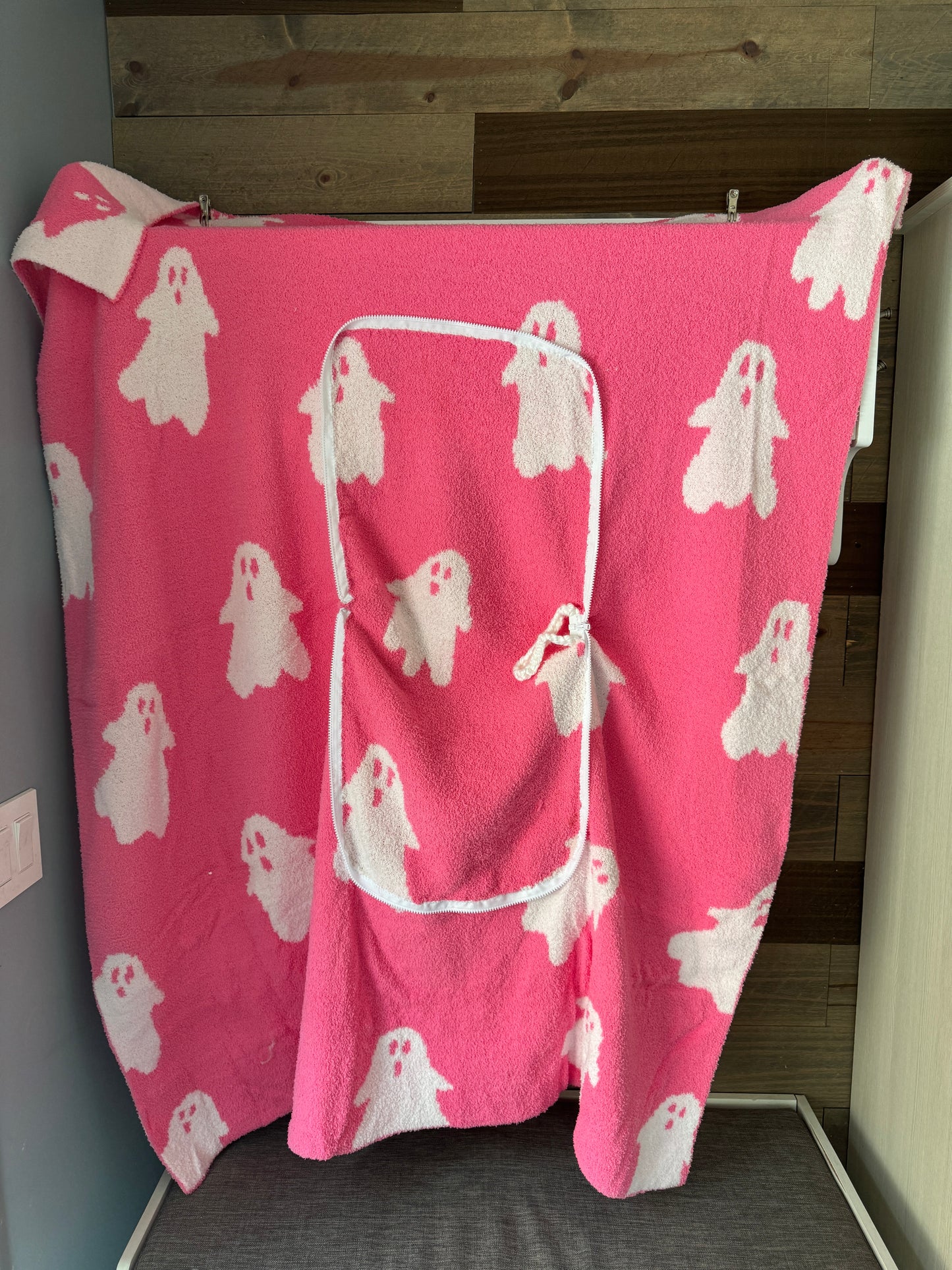 Pink Ghost Blanket Pillow (50x60)