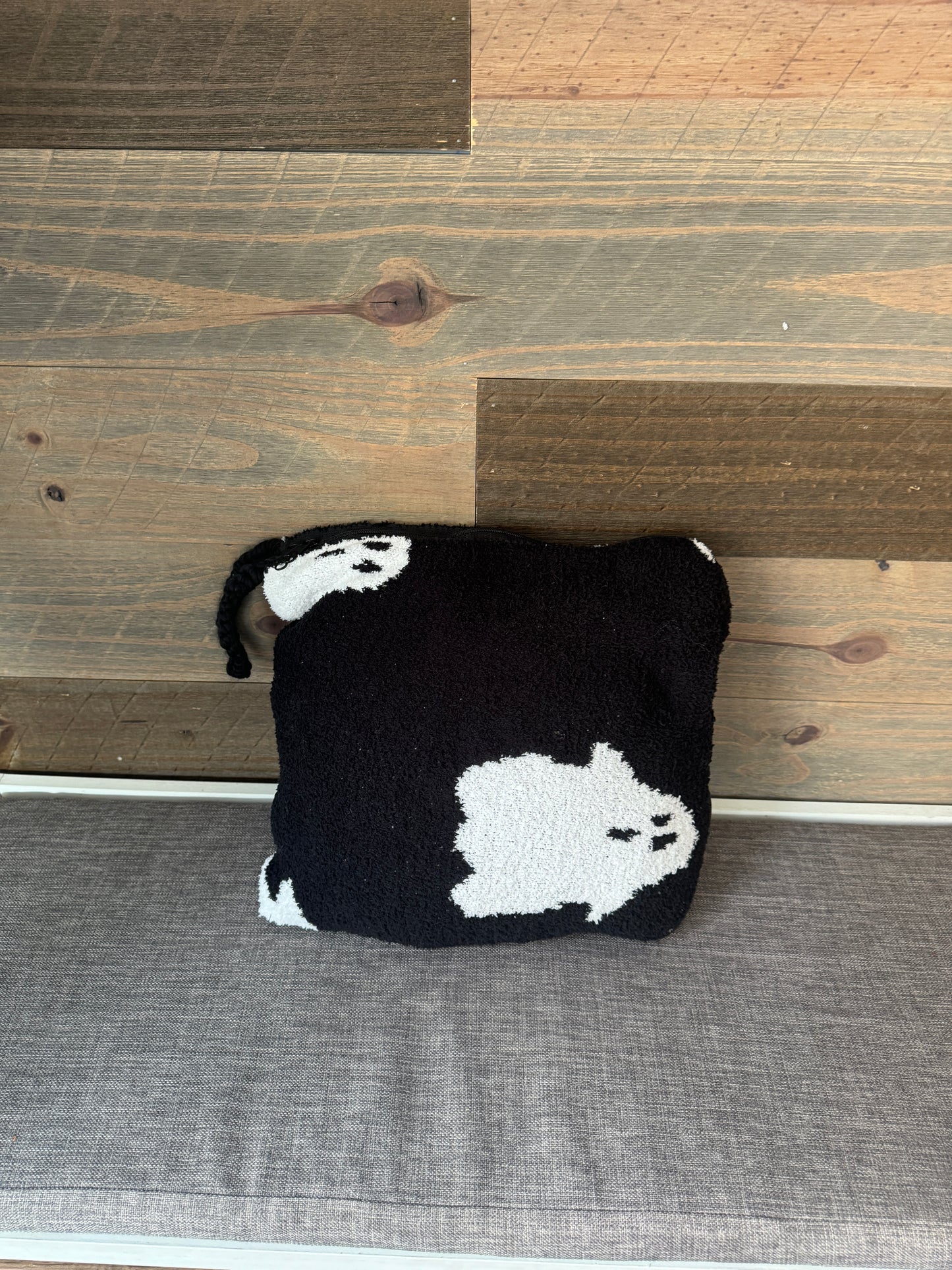 Black Ghost Blanket Pillow (50x60)