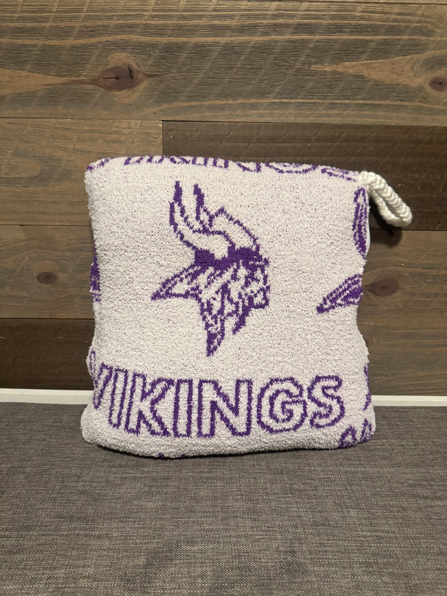 MN Vikings Blanket Pillow (50x70)