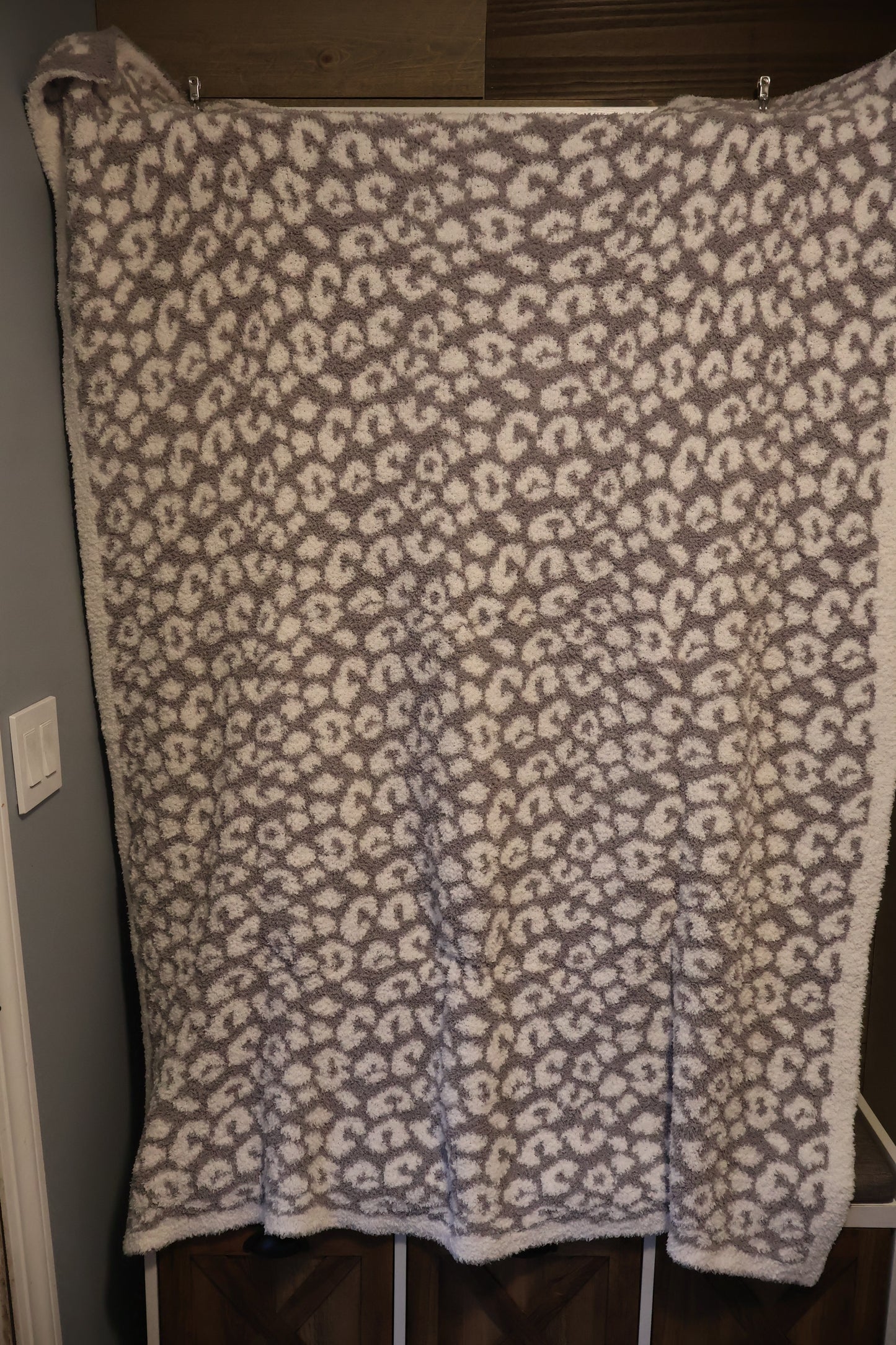 Gray Cheetah Blanket Pillow (50x60)