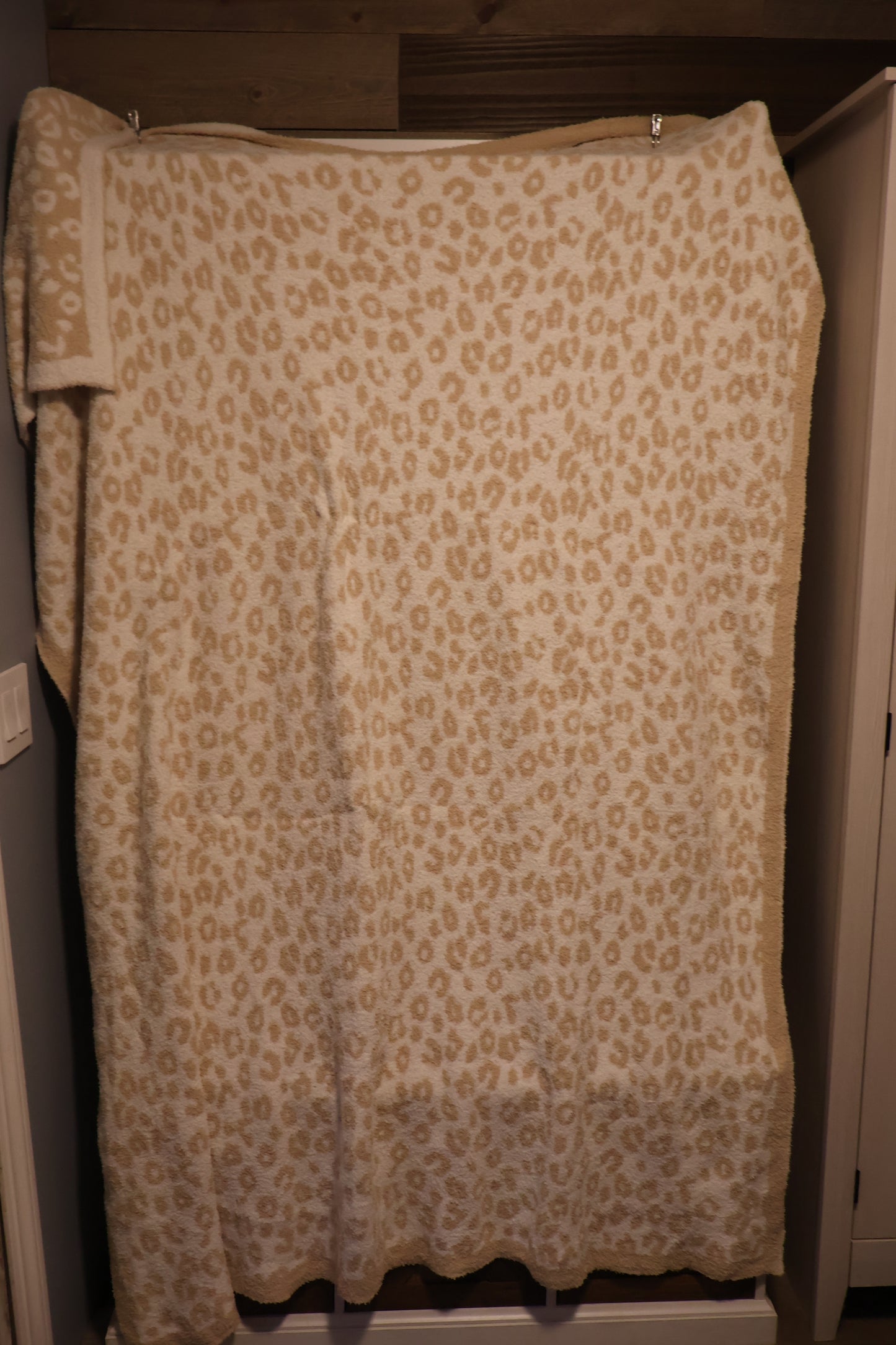 Tan and White Cheetah Blanket Pillow (60x80)